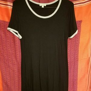 Black swing tunic